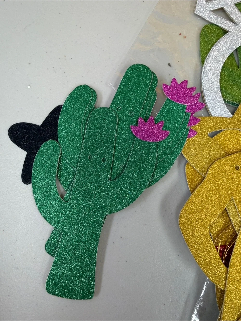 3 piece Final Fiesta Banner Glitter Party Banner - Gold & Green cactus sombrero